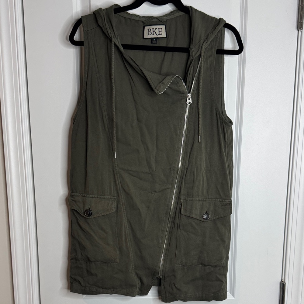 BKE Khaki Green Hooded Vest